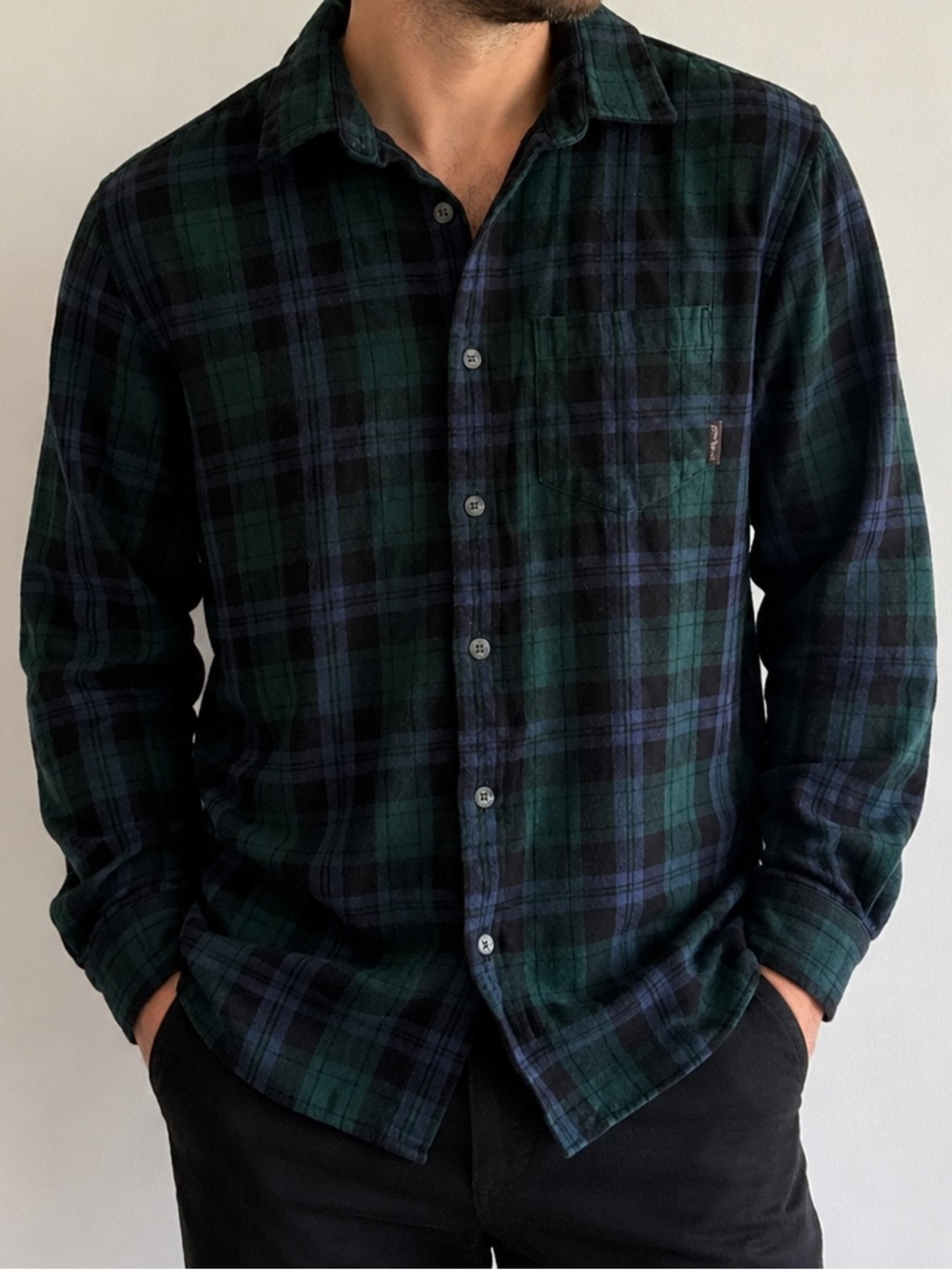 Eddie Bauer Men’s Blackwatch Plaid Flannel Button-Up Size Large 100% Cotton